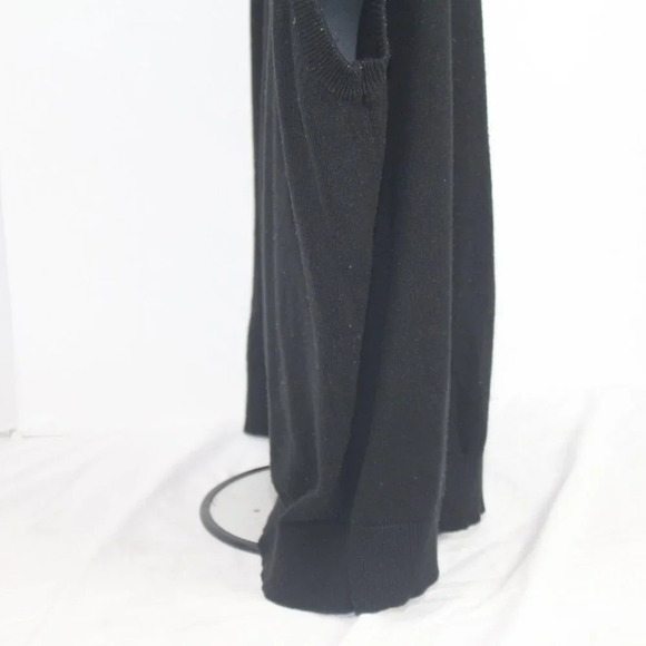 TRUST - Picture 4 of 9